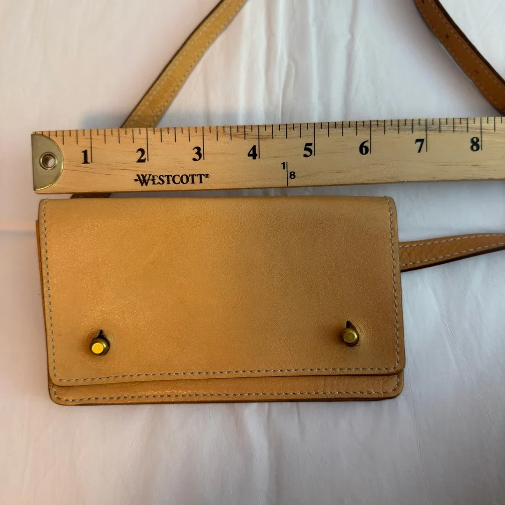 Madewell Simple Leather Pouch Belt Bag Tan M/L‎